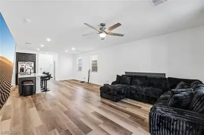 2894 Gaffer Film Street, Las Vegas, NV 89156 