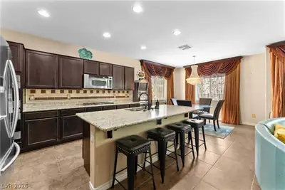 4205 West Falcons Flight Avenue Kitchen