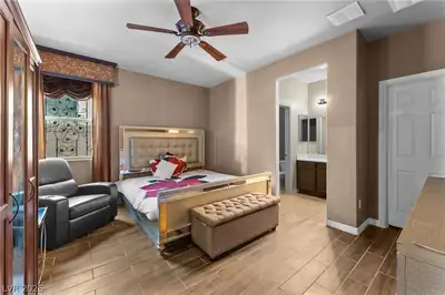 4205 West Falcons Flight Avenue Bedroom