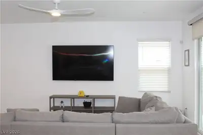 8831 Sasquatch Run Avenue, Las Vegas, NV 89166 