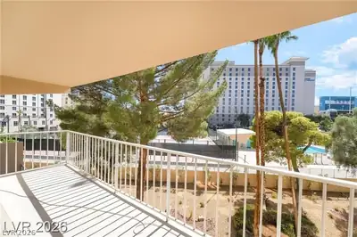 205 East Harmon Avenue 409, Las Vegas