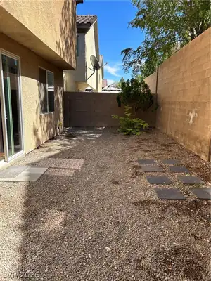 9781 Marcelline Avenue, Las Vegas, NV 89148 Yard