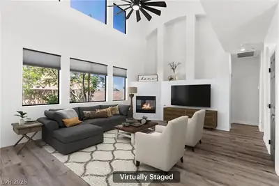 1708 Waltrip Court Living Room