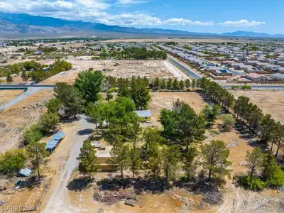 5220 Squaw Valley, Pahrump, NV 89061 