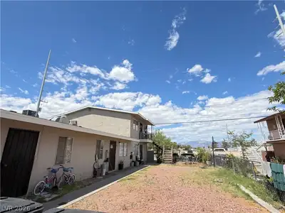 5032 Pebble Beach Boulevard, Las Vegas, NV 89108 Back of Structure