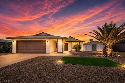 529 Close Avenue, Henderson