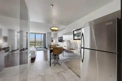 4381 West Flamingo Road 3003 Kitchen