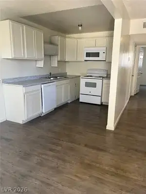 304 Orland Street 39 Kitchen