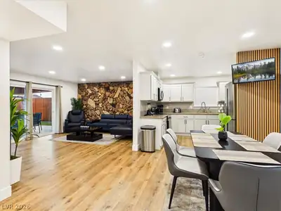 6205 Shawnee Avenue, Las Vegas