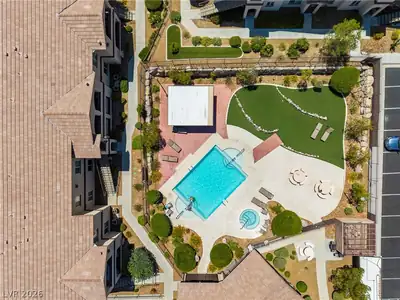 2291 West Horizon Ridge Parkway 13175 Pool