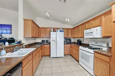 3704 Waynesvill Street, Las Vegas, NV 89122 Kitchen