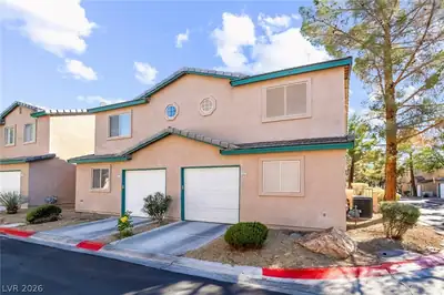 5621 Lago Court, Las Vegas