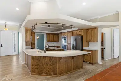61 East Calvada Boulevard Kitchen
