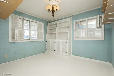 2583 Vegas Valley Drive, Las Vegas, NV 89121 Bedroom