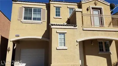 10384 Midseason Mist Street, Las Vegas