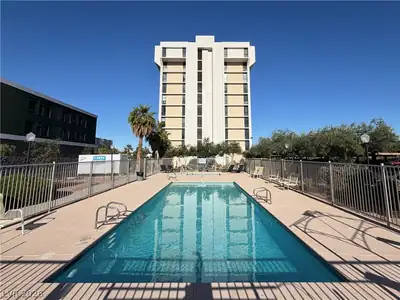 3930 University Center Drive 208, Las Vegas