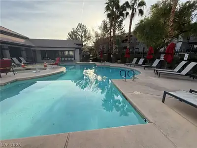 45 Maleena Mesa Street 1828 Pool
