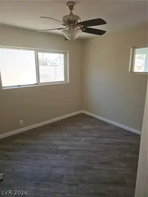 1074 King Richard Avenue Bedroom