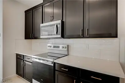 78 Via Magrini, Henderson, NV 89011 Kitchen