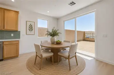79 Via Magrini, Henderson, NV 89011 Dining Area