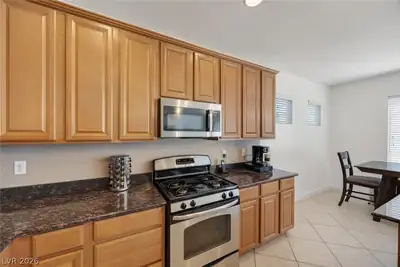 10617 Hartford Hills Avenue, Las Vegas, NV 89166 Kitchen