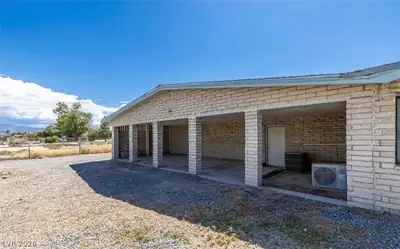 1410 West Amarillo Avenue Garage