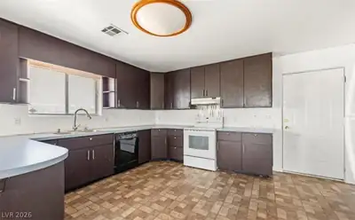 1410 West Amarillo Avenue Kitchen