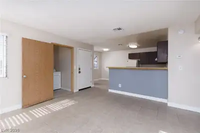 2674 Bryandouglas Drive B Living Room