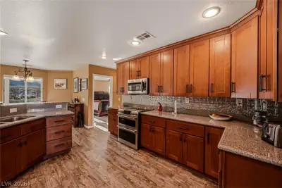 4892 Quail Run Road, Pahrump, NV 89060 Kitchen
