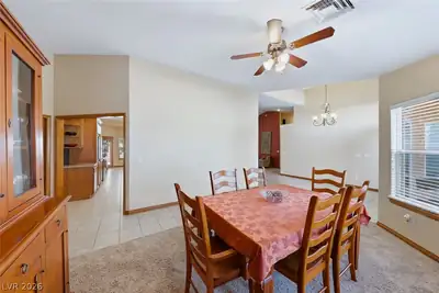 8645 Bright Angel Way, Las Vegas, NV 89149 Dining Area