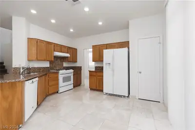 9434 Baltinglass Street Kitchen