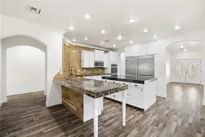 1373 Lake Valley Drive, Logandale, NV 89021 Kitchen