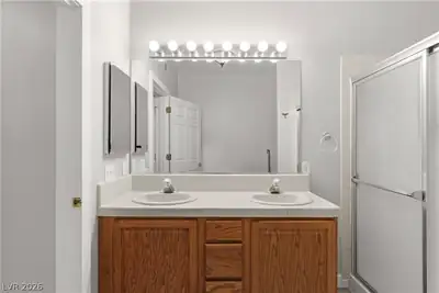 4940 Black Bear Road 101 Primary Bathroom