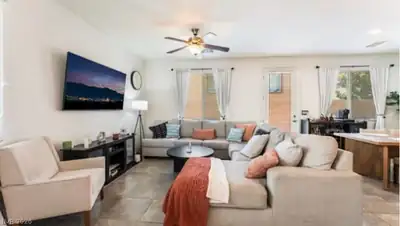 6644 Breakwater Reef Street, Las Vegas, NV 89149 Living Room