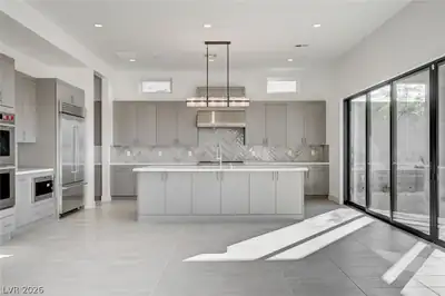 10738 Desert Heights Avenue, Las Vegas, NV 89135 Kitchen