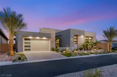 100 Tre Pietre Street, Henderson, NV 89011 Front of Structure