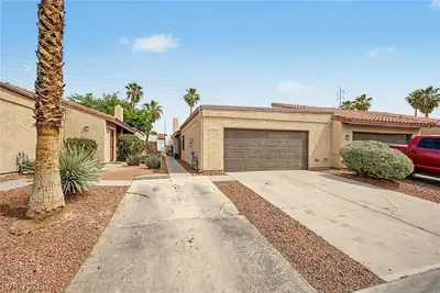 1868 Arbol Verde Way, Las Vegas, NV 89119 Front of Structure