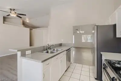 3014 West Gilmore Avenue Kitchen