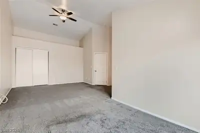 3014 West Gilmore Avenue Bedroom