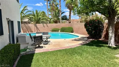 510 First Light Street, Henderson, NV 89052 Yard