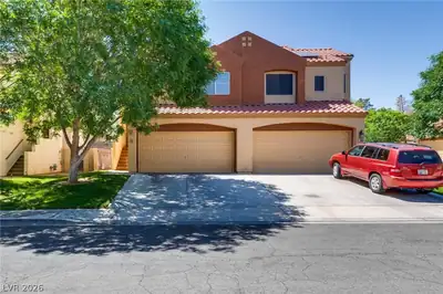 1667 Britannia Avenue, Henderson, NV 89014 Front of Structure