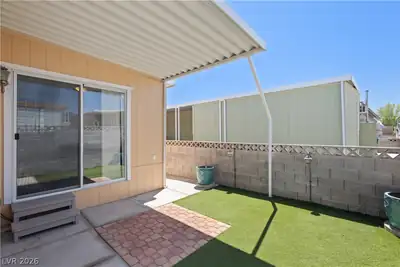 4641 Royal Ridge Boulevard, Las Vegas, NV 89103 Patio