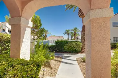 4835 South Torrey Pines Drive 104, Las Vegas