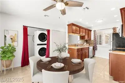 5831 Medallion Drive 101 Dining Area