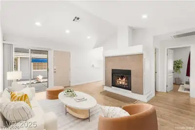 5831 Medallion Drive 101 Living Room