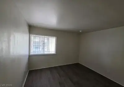 1440 Vegas Valley Drive 8 Bedroom