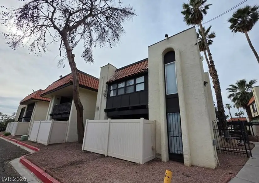 1440 Vegas Valley Drive 8
