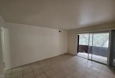 1440 Vegas Valley Drive 8 Living Room