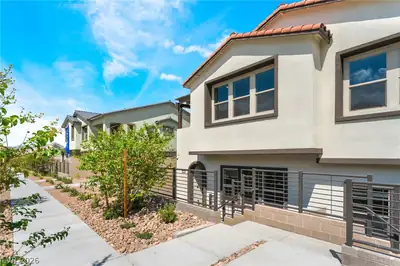 1785 Sparrow Nest Street, Las Vegas, NV 89138 