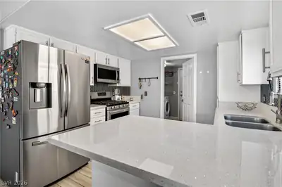 7520 Bowles Drive, Las Vegas, NV 89130 Kitchen
